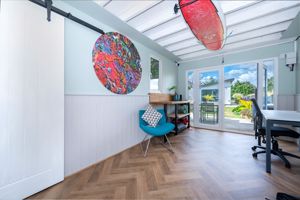 Photo 27- click for photo gallery